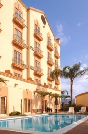 מטמורוס Best Western Residencial Inn And Suites מראה חיצוני תמונה